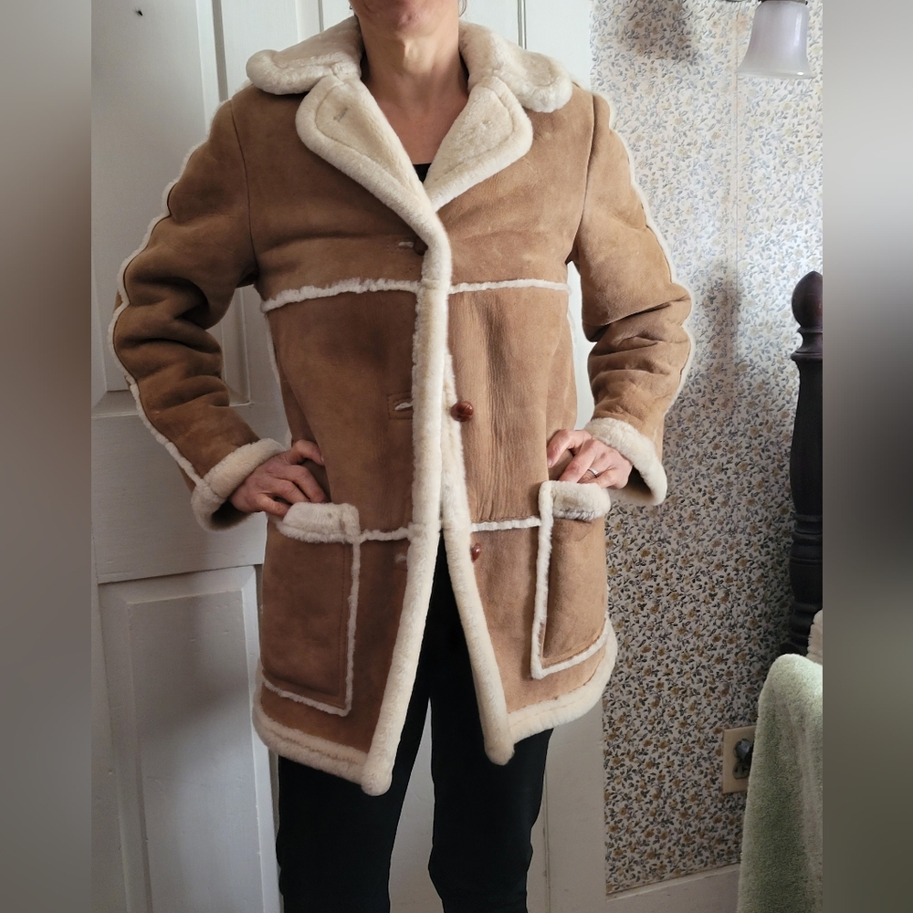 Size 12 shearling, light weight and soft